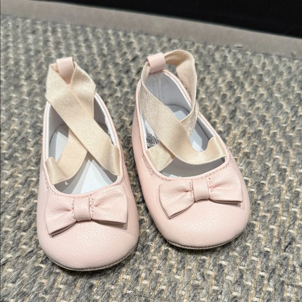 Janie and Jack Soft Pink Baby Ballet Crib Shoes 3-6 Months